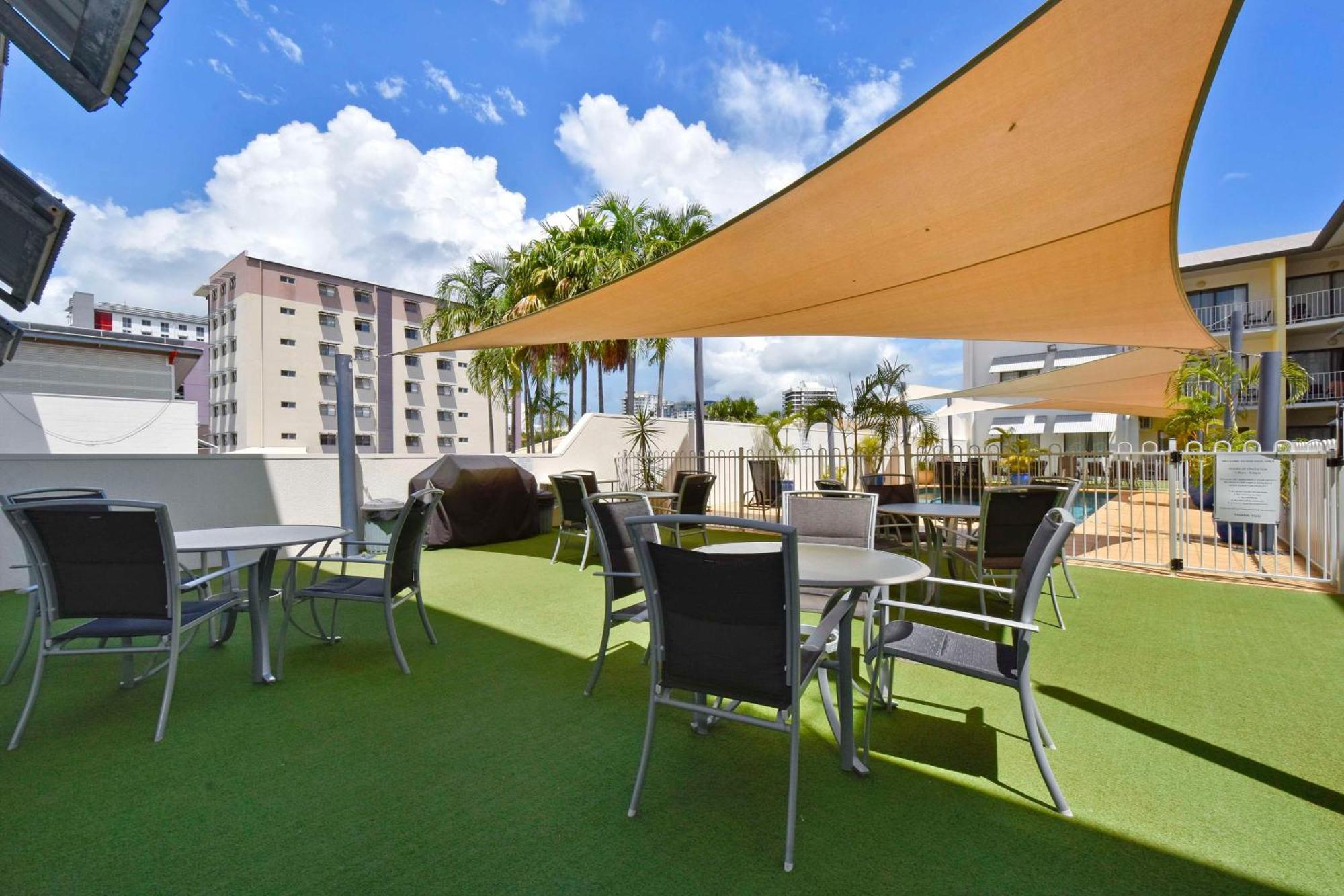 דארווין Metro Advance Apartments & Hotel מראה חיצוני תמונה